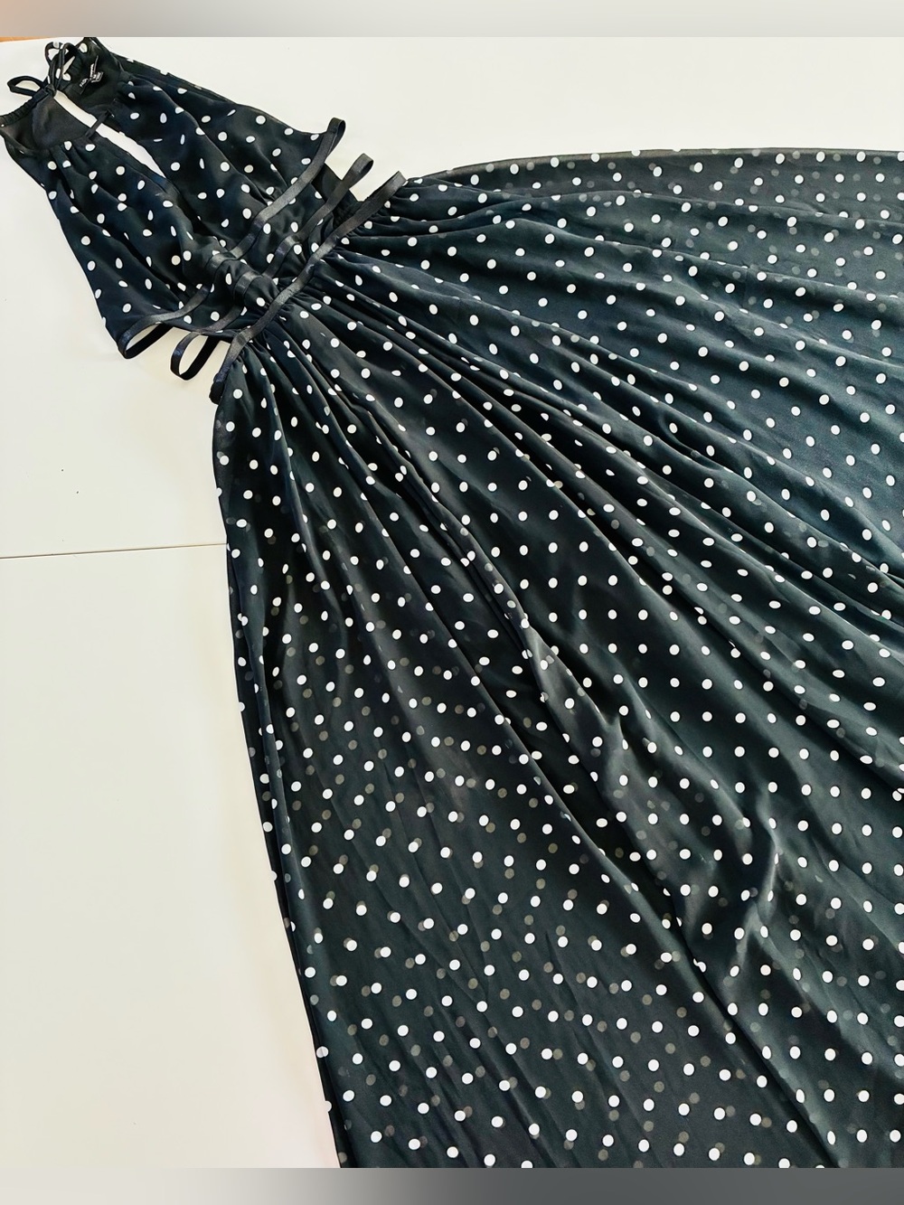 Fashion Nova M Black and White Poly Polka Dot Tie Back Cutout Maxi Flowy Dress